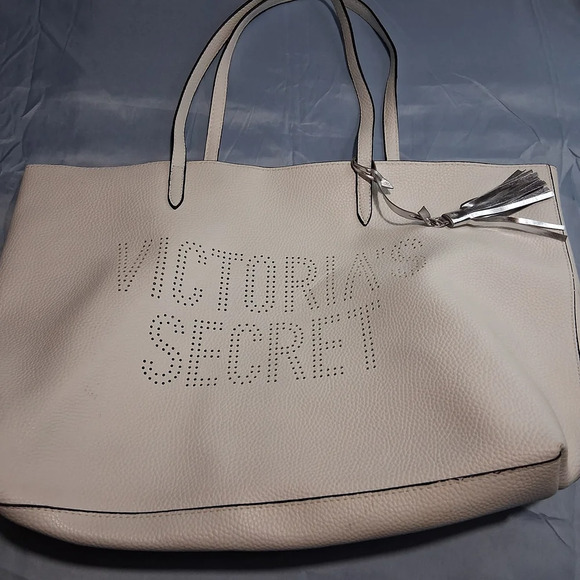 Victoria's Secret White Tote with Metallic Accents - Picture 2 of 8